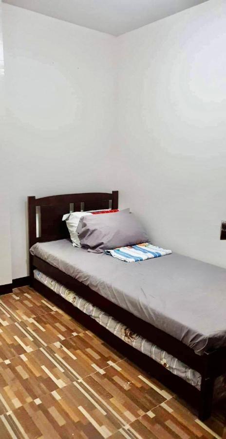 Buder Townhouse Lias Marilao Bulacan Philippines Экстерьер фото